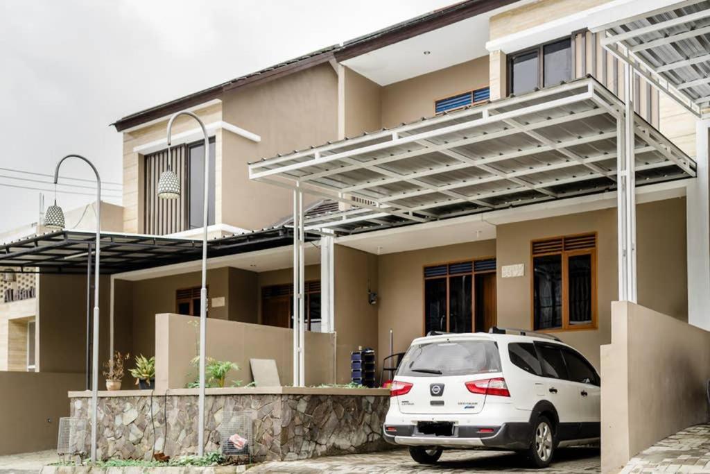 Вилла Rumah 3 Kamar Lembang, Adem, Bebas Macet Бандунг Экстерьер фото